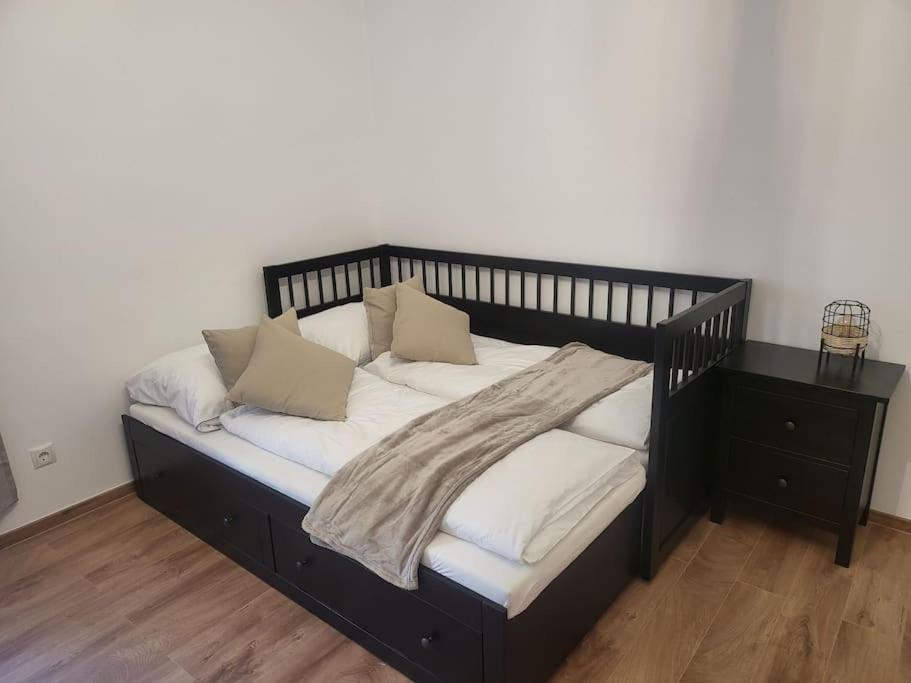 Exklusive Gartenwohnung Виена Екстериор снимка